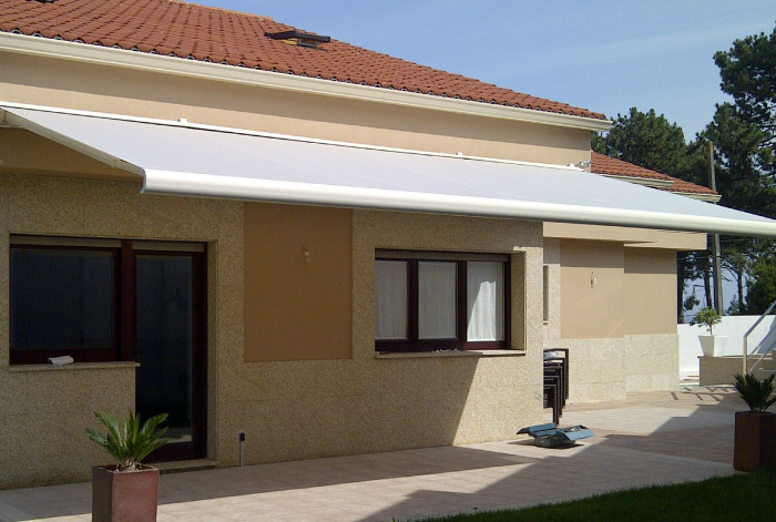 EL MEJOR MOMENTO PARA INSTALAR TU TOLDO DE FACHADA ES AHORA