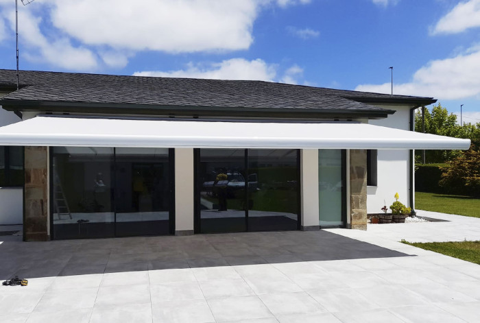 APROVECHA LAS VENTAJAS DE MOTORIZAR TU TOLDO