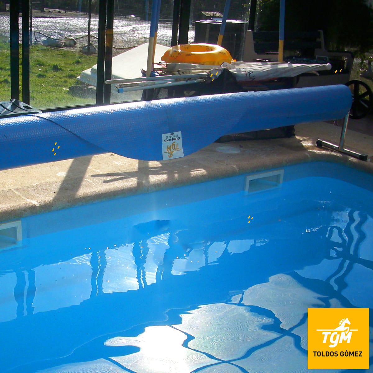 El verano está al caer, descubre nuestras cubiertas para piscinas