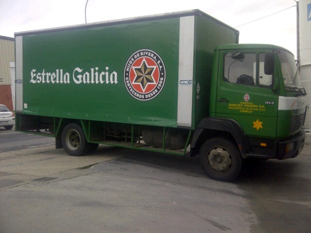 Lonas de PVC para el camión botellero de Estrella Galicia