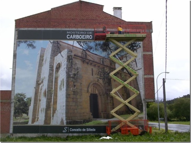 Promoción patrimonio cultural mediante impresión digital sobre rejillas de PVC. Monasterio de Carboeiro